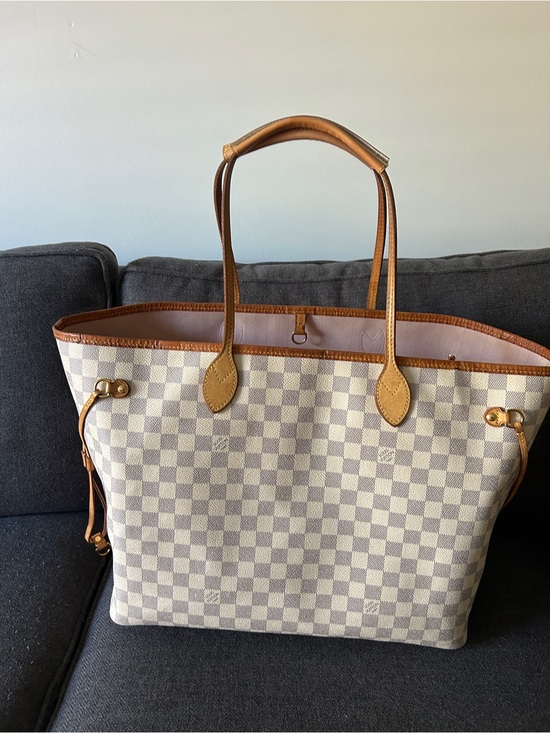 Louis Vuitton Handbags - Louis Vuitton Azur Rose Ballerine GM Neverfull